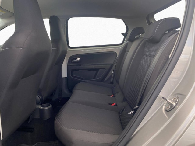 Volkswagen up! Active