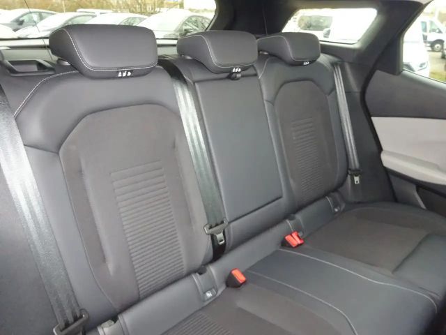 Ford Explorer Extended range RWD