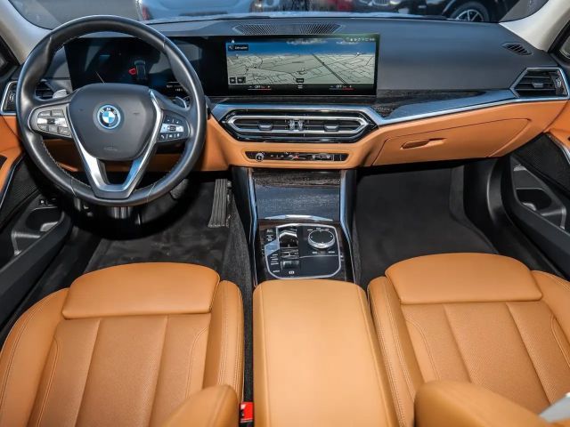 BMW 320 320e Sport Line Touring