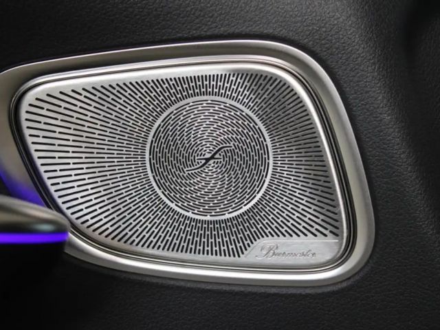 Mercedes-Benz GLC 300 AMG Line