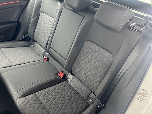 Volkswagen Golf 1.5 TSI DSG Variant