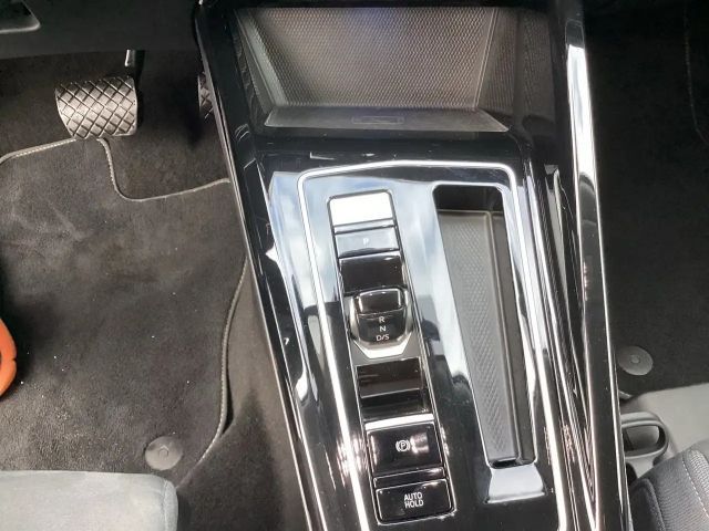 Volkswagen Golf DSG Style Variant