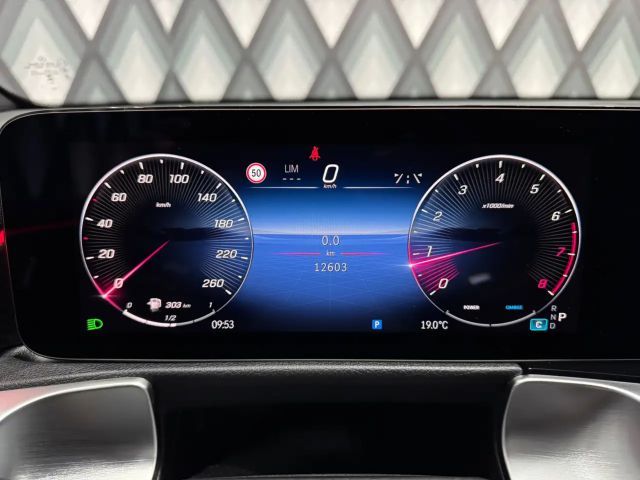 Mercedes-Benz GLB 180 AMG Line