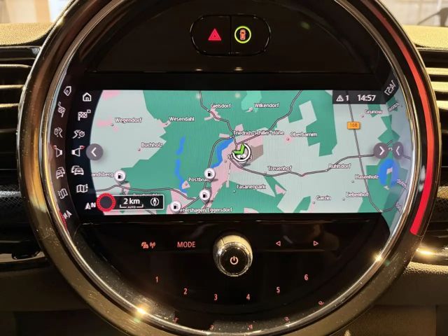 MINI Cooper Clubman Essential Trim KAM+LED+NAVI+KOMF