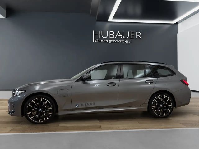 BMW 330 330e Touring