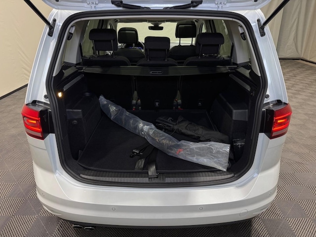 Volkswagen Touran 2.0 TDI DSG Highline Style