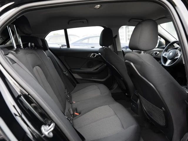 BMW 118 118i Advantage pakket Sedan