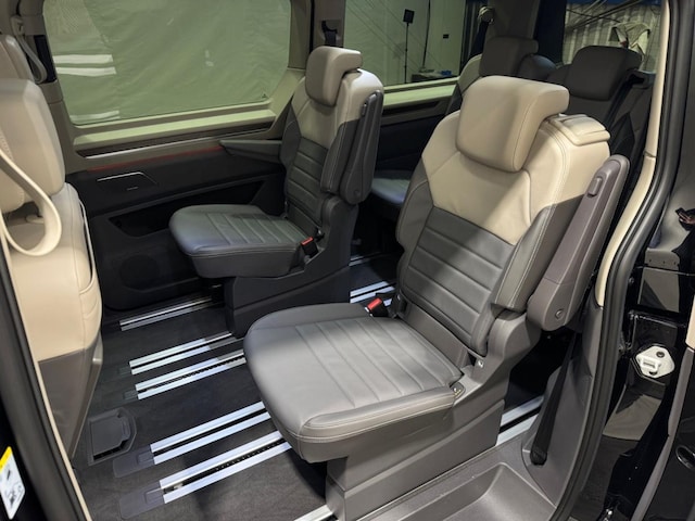 Volkswagen Multivan 2.0 TDI DSG Lang Style