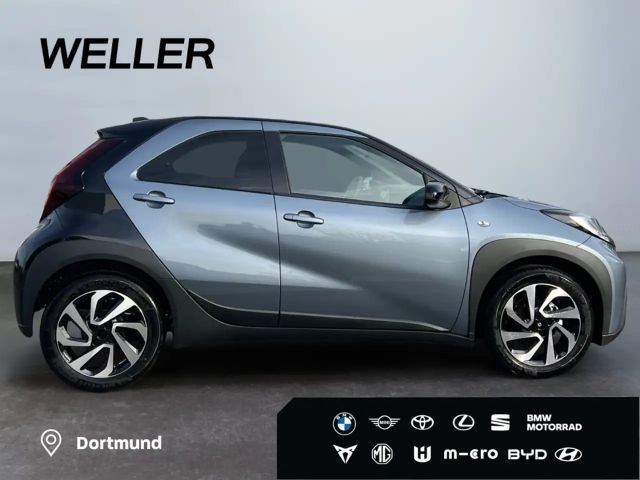 Toyota Aygo X Bi-Tone Hatchback