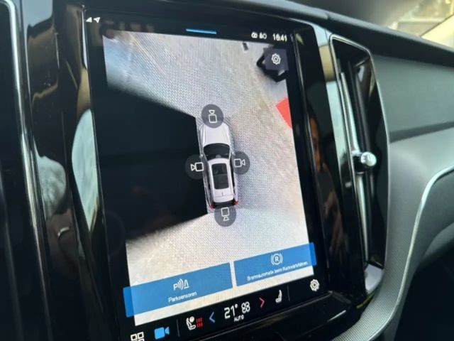 Volvo XC60 Dark Plus T6