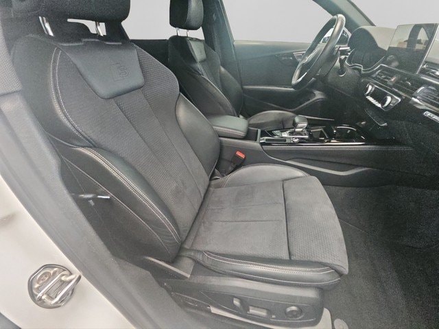 Audi S4 Avant Quattro