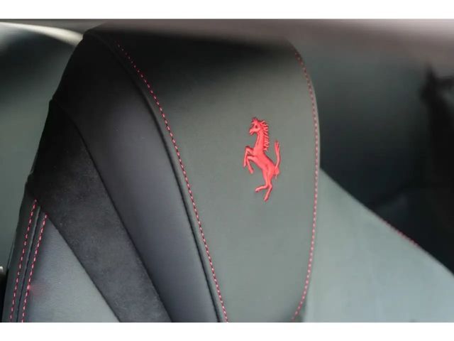 Ferrari Roma *ADAS*Carbon+LED*Alcantara*JBL*MagneRide*Matrix-LE