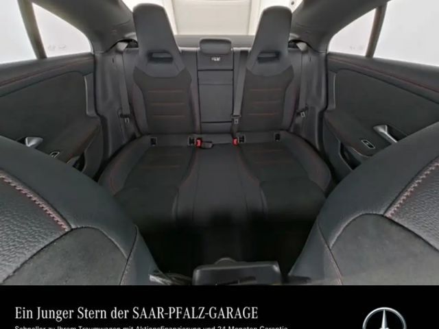Mercedes-Benz CLA 200 AMG Line Coupé