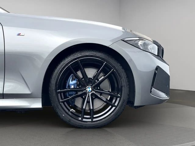 BMW 330 330i M-Sport Sedan