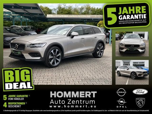 Volvo V60 Cross Country AWD Plus