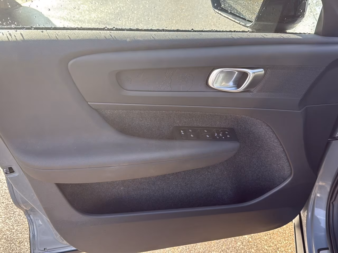 Volvo XC40 Plus Recharge