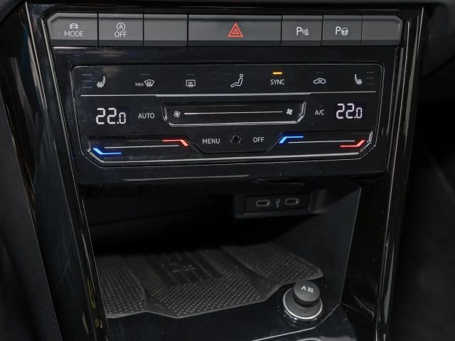 Volkswagen T-Roc 1.5 TSI DSG R-Line