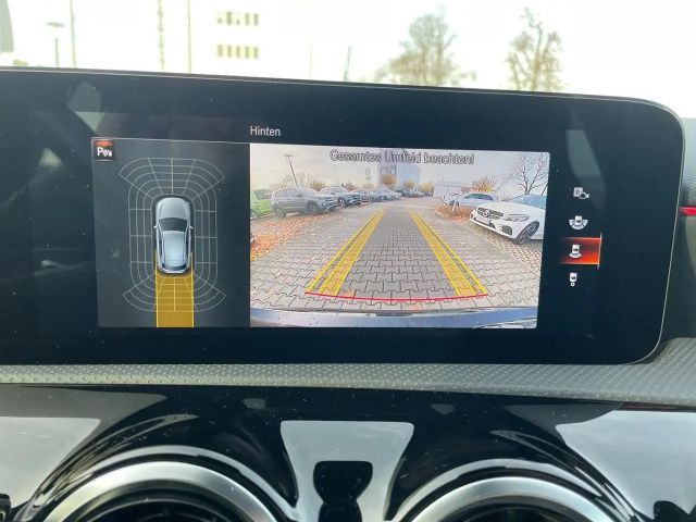 Mercedes-Benz A 250 A 250 e AMG Line