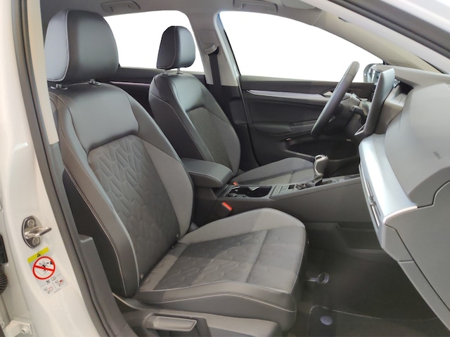 Volkswagen Golf 1.5 TSI Golf VIII