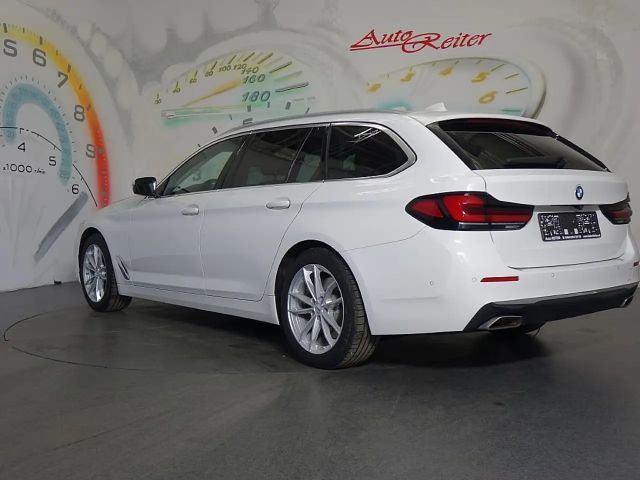 BMW 530 530d Touring xDrive