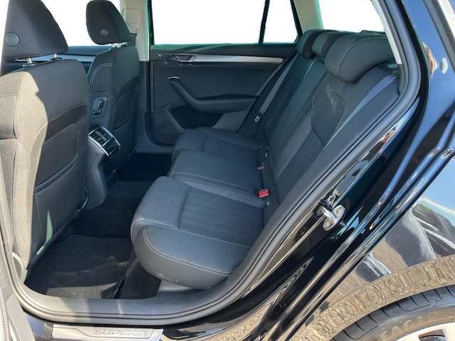 Skoda Superb 2.0 TDI Combi Style Style