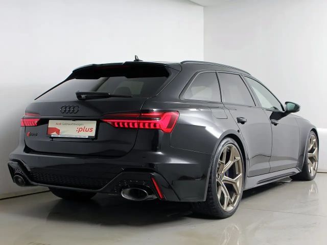 Audi RS6 Avant Performance