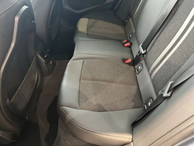 BMW 116 116d Advantage pakket Sedan