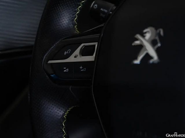 Peugeot E-208 GT-Line