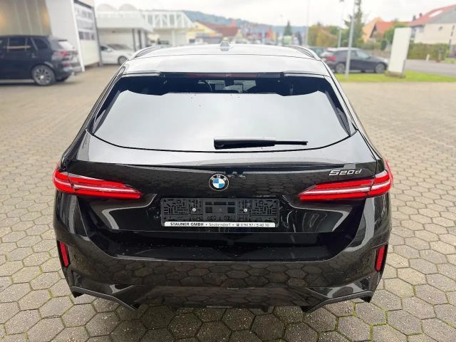 BMW 520 520d M-Sport Touring