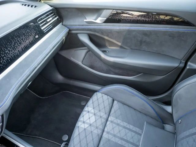 Volkswagen Passat 2.0 TSI DSG R-Line Variant