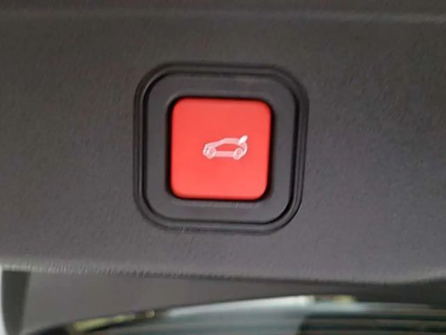 Jeep Avenger Full-Electric Summit