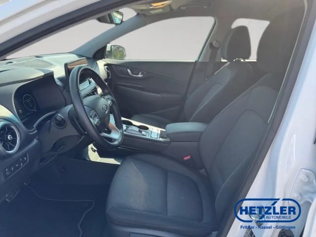 Hyundai Kona 2WD Trend