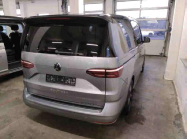 Volkswagen Multivan 2.0 TSI DSG IQ.Drive Lang