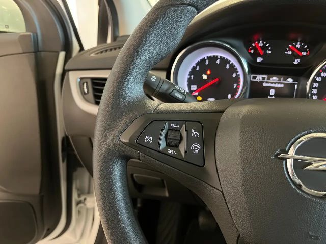 Opel Astra Business
