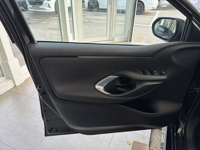 Mazda 2 Hybrid Centre-Line 1.5 VVT-I SITZHZG+KAMERA+ACC