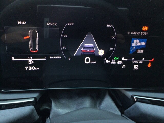 Audi A6 Avant Quattro S-Tronic