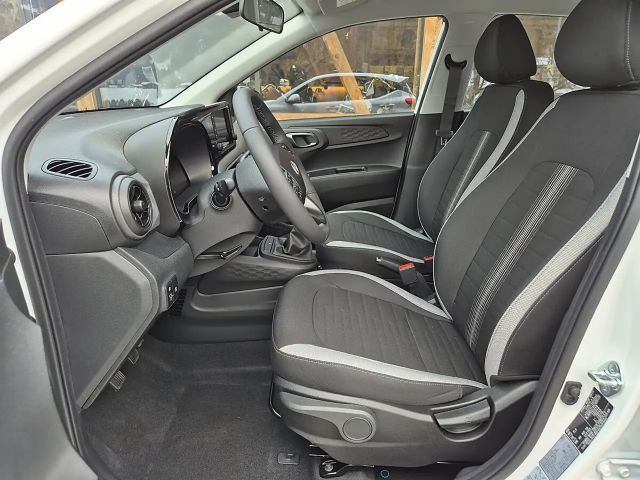 Hyundai i10 Jubile 1,0 4-Sitzer