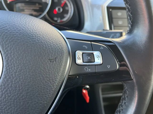 Volkswagen e-up! Style