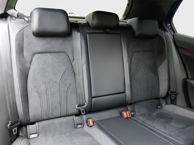 Volkswagen Golf 1.5 eTSI DSG Golf VIII