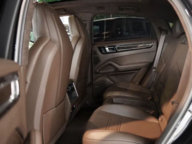 Porsche Cayenne Coupé GTS