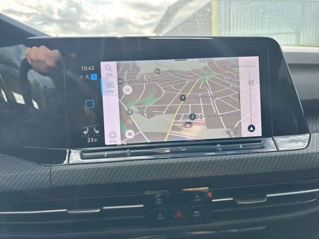 Volkswagen Golf R-Line Variant