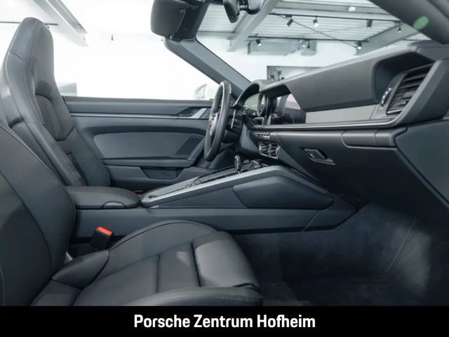 Porsche 992 Cabrio Carrera