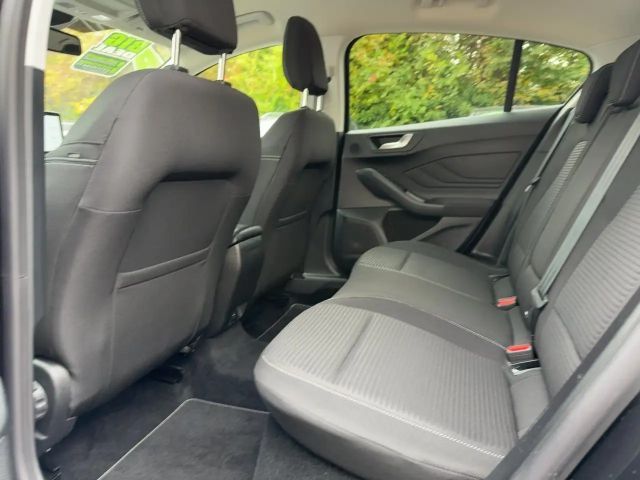 Ford Focus EcoBoost Titanium