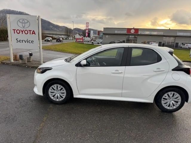 Toyota Yaris Active Hybride VVT-i