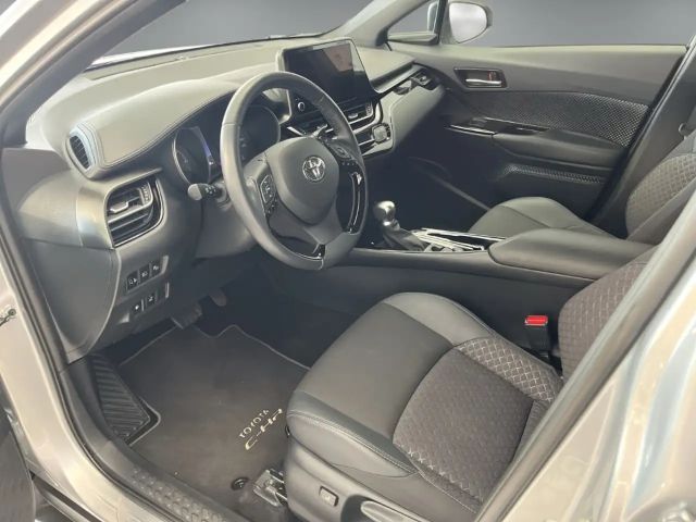 Toyota C-HR Hybride Team D