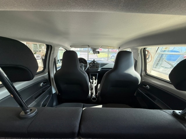 Volkswagen up! 1,0 KLIMA RADIO ZV