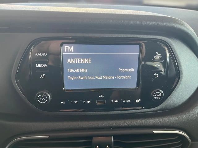 Fiat Tipo 5-Türer 1.5 HYBRID DCT AUTOMATIK/KLIMA/TFT/