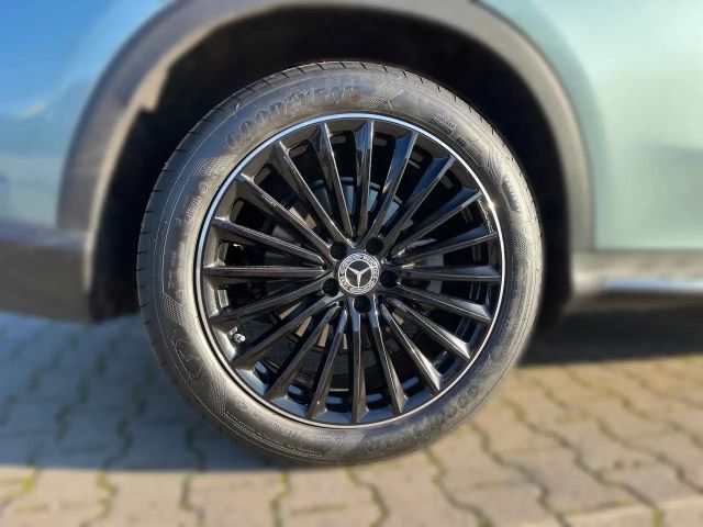 Mercedes-Benz GLC 300 4MATIC AMG Line