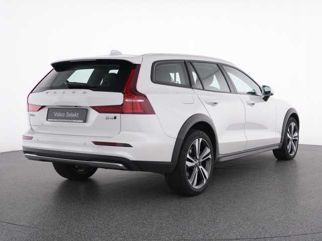 Volvo V60 Cross Country CC