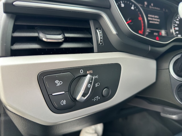 Audi A4 35 TDI Avant S-Tronic